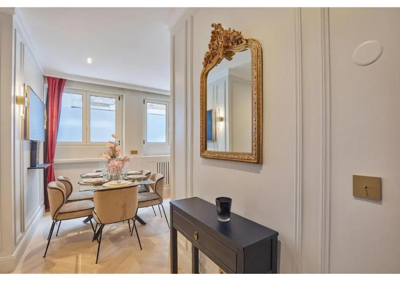 Eiffel Tower Apartment Invalides Paris 0*,